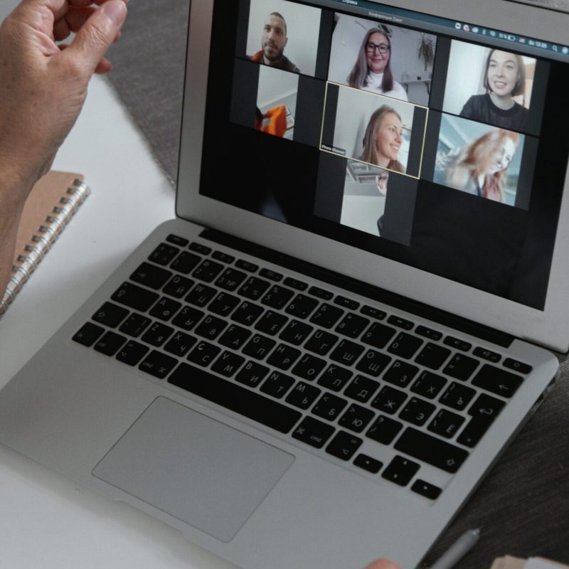 pexels-cottonbro-5486096